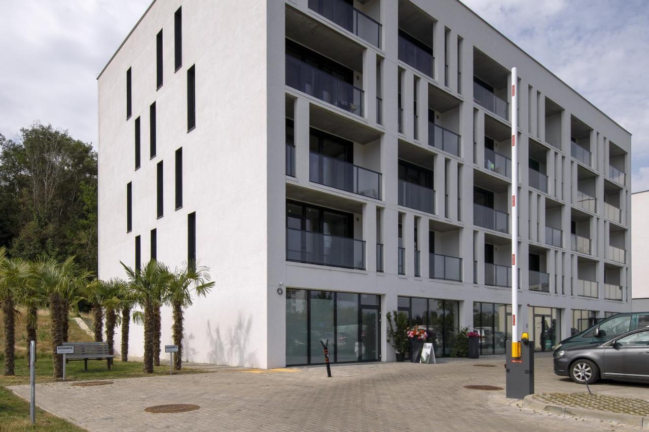 Urban Jungle Apartments By Reside Baltic ヴィリニュス エクステリア 写真