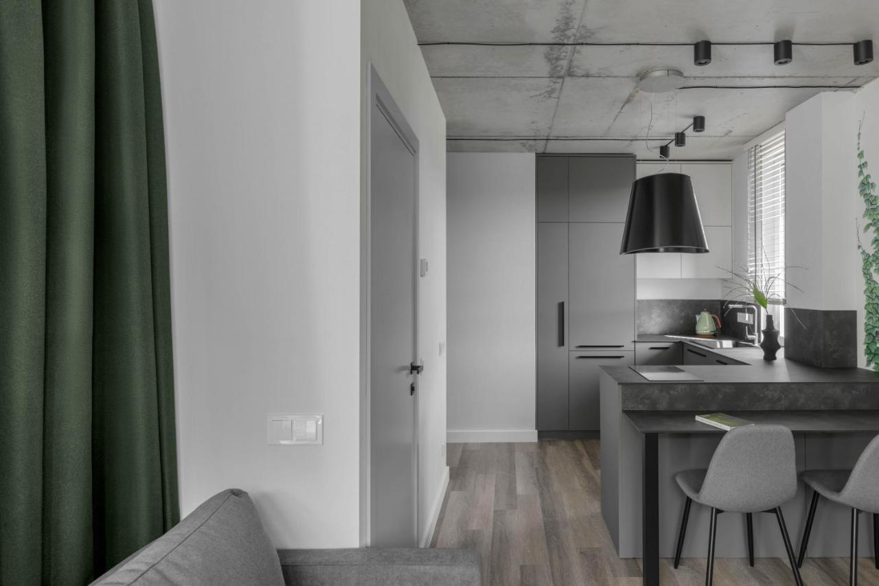 Urban Jungle Apartments By Reside Baltic ヴィリニュス エクステリア 写真
